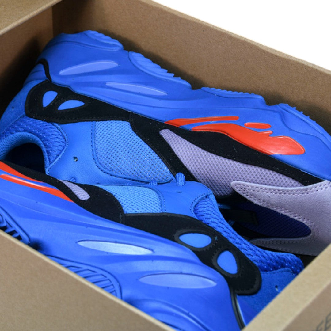 Yzy Boost 700 'Hi-Res Blue'