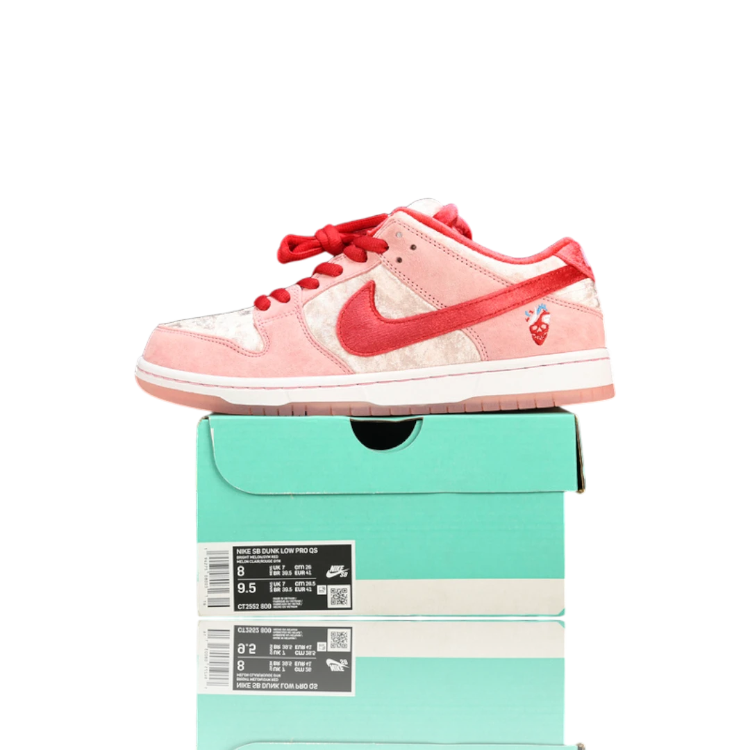 StrangeLove Skateboards x SB Dnk Low