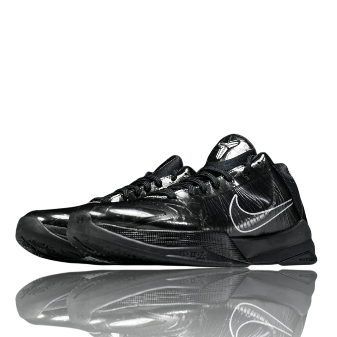 Kobe 5 'Black Out'