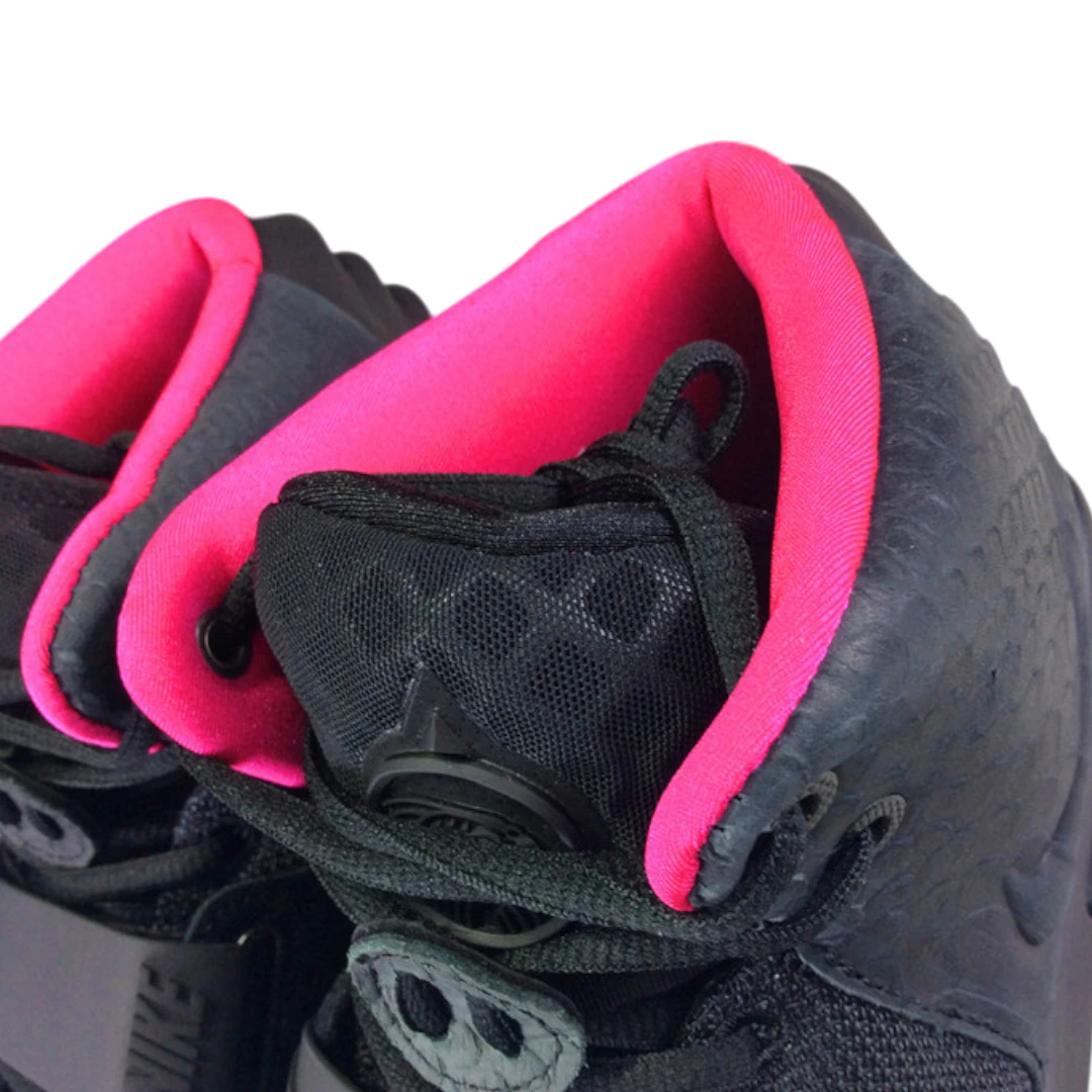 Air Yzy 2 SP 'Solar Red'