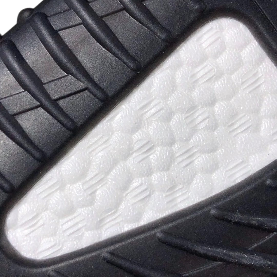 Yzy Boost 350 V2 'Yecheil' (Non-Reflective)