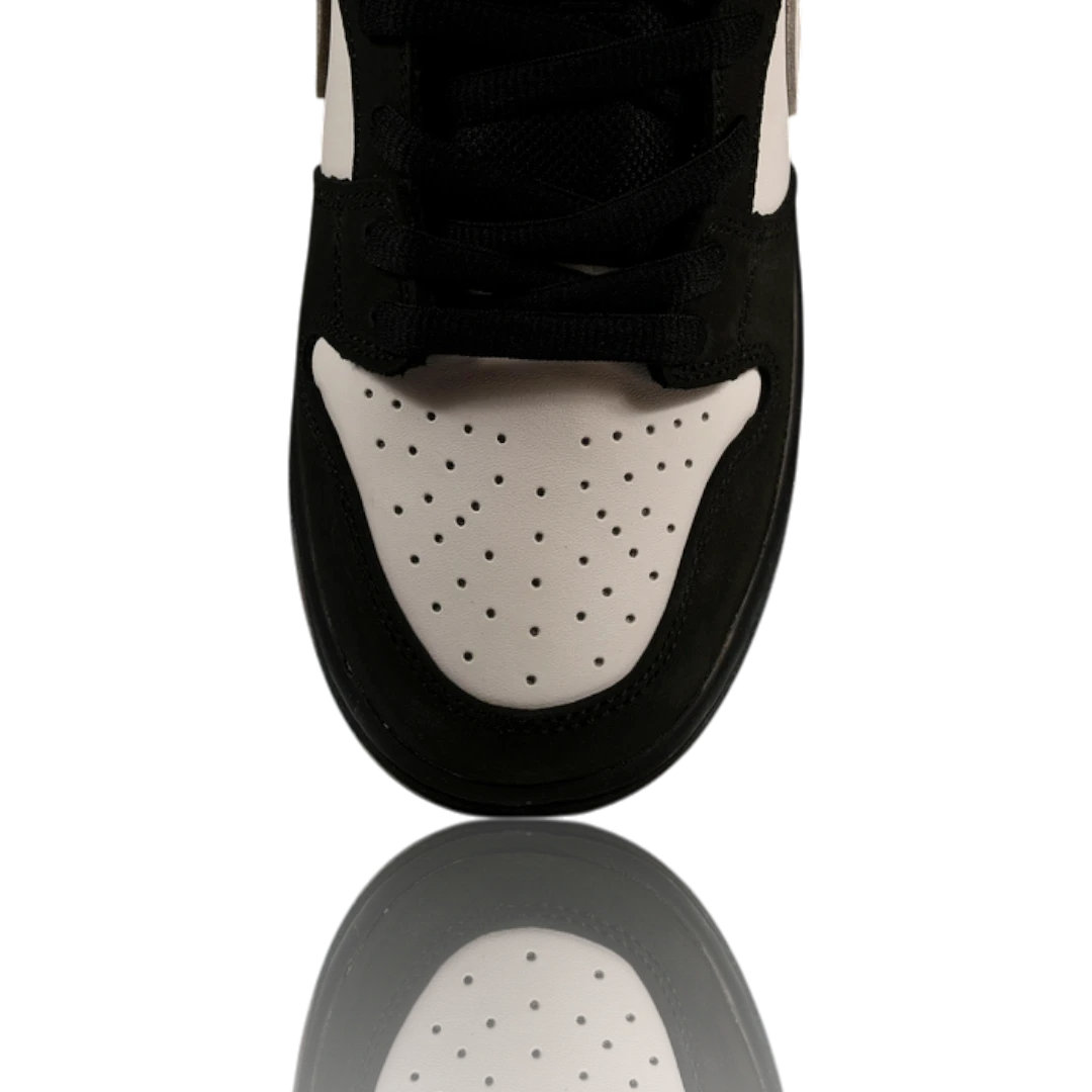 Jeff Staple x SB Dnk Low 'Panda Pigeon'