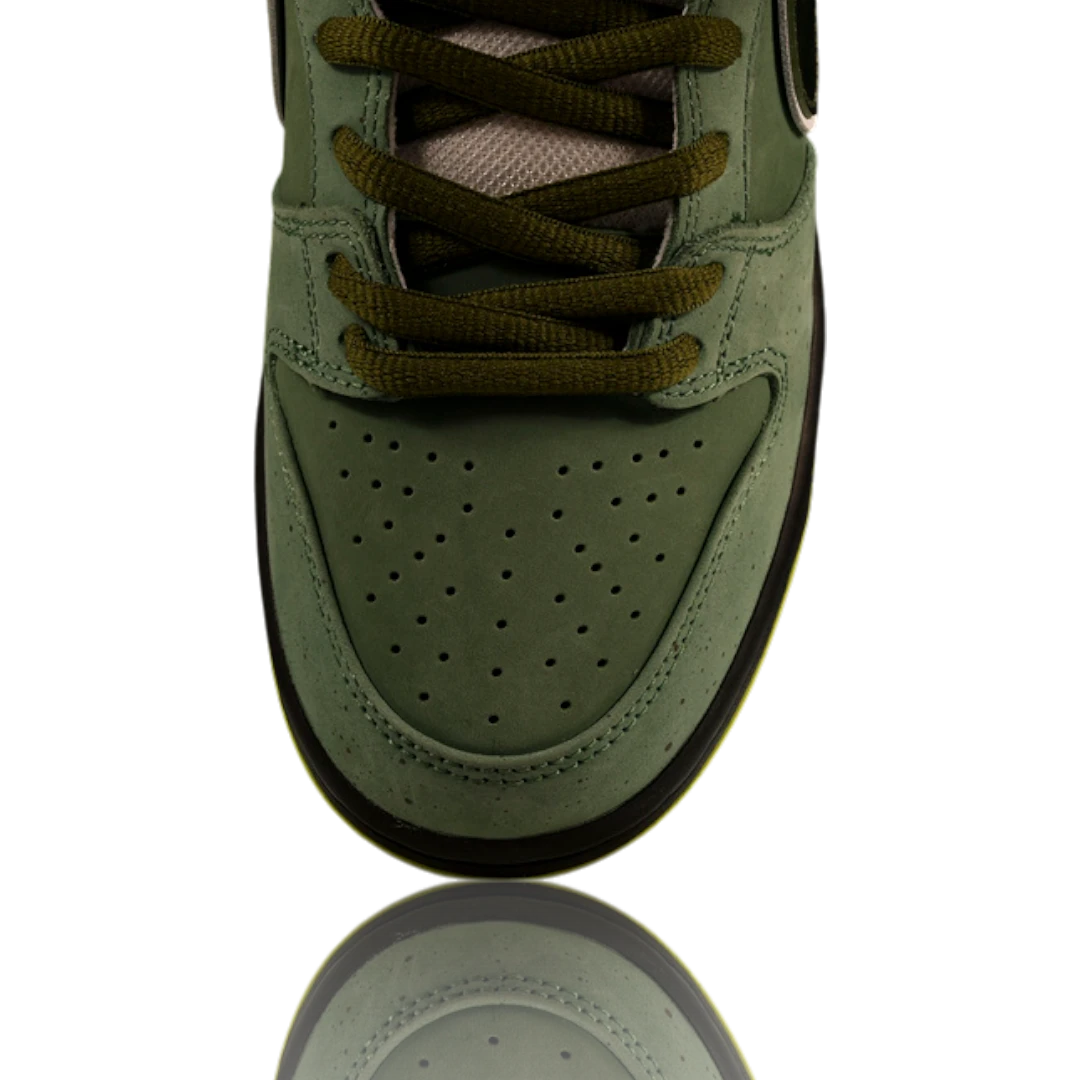 Concepts x SB Dnk Low 'Green Lobster'