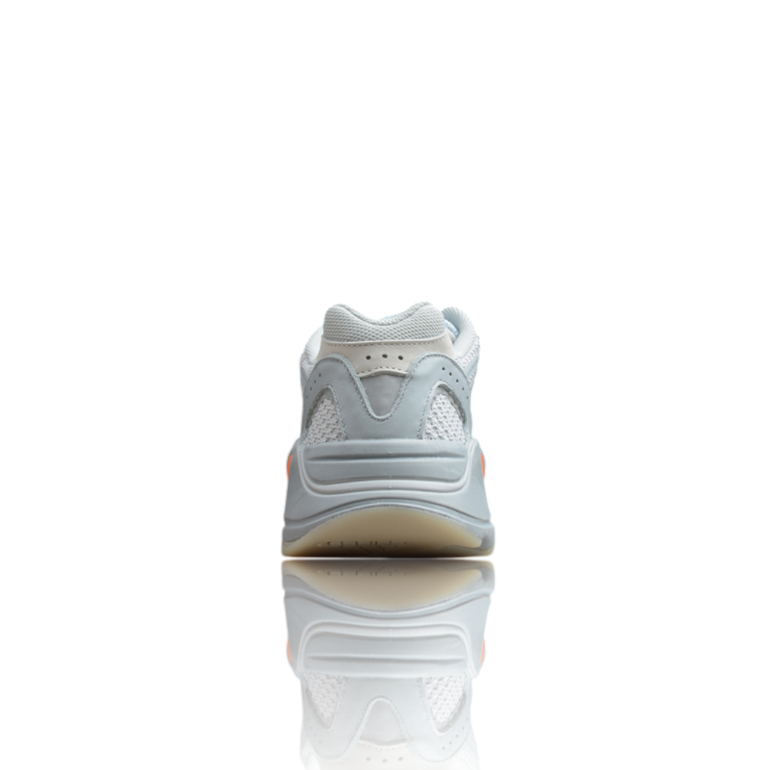 Yzy 700 V2 'Inertia'