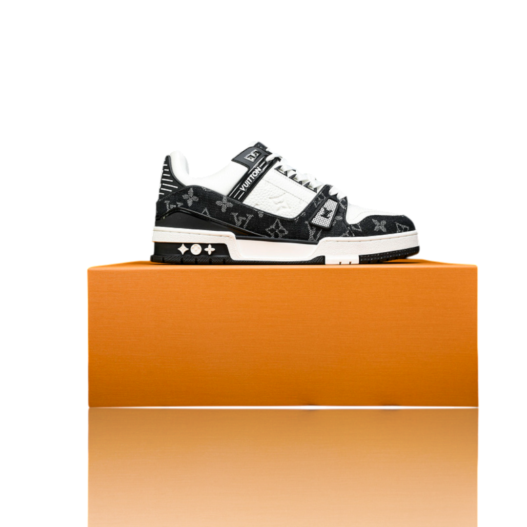 Louis Vuittоп Trainer Low 'White Black'