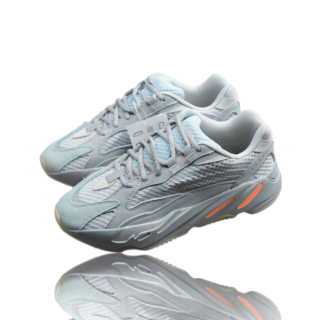 Yzy 700 V2 'Inertia'