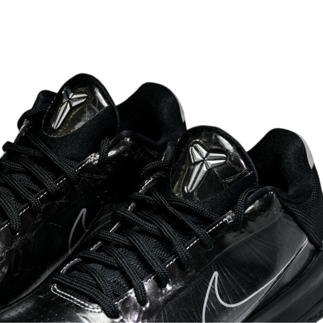 Kobe 5 'Black Out'