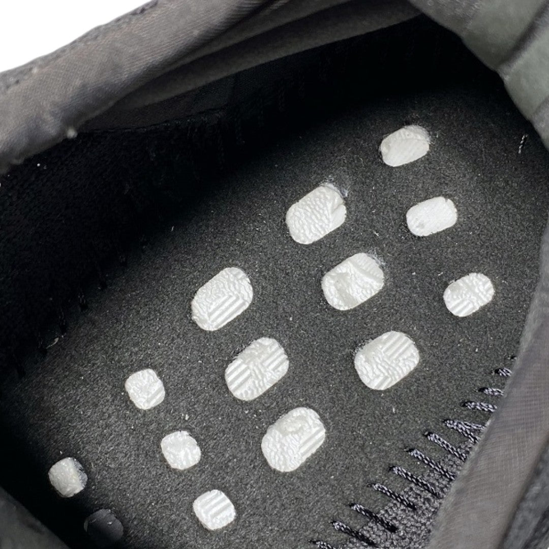 Yzy Boost 350 V2 'Cinder'