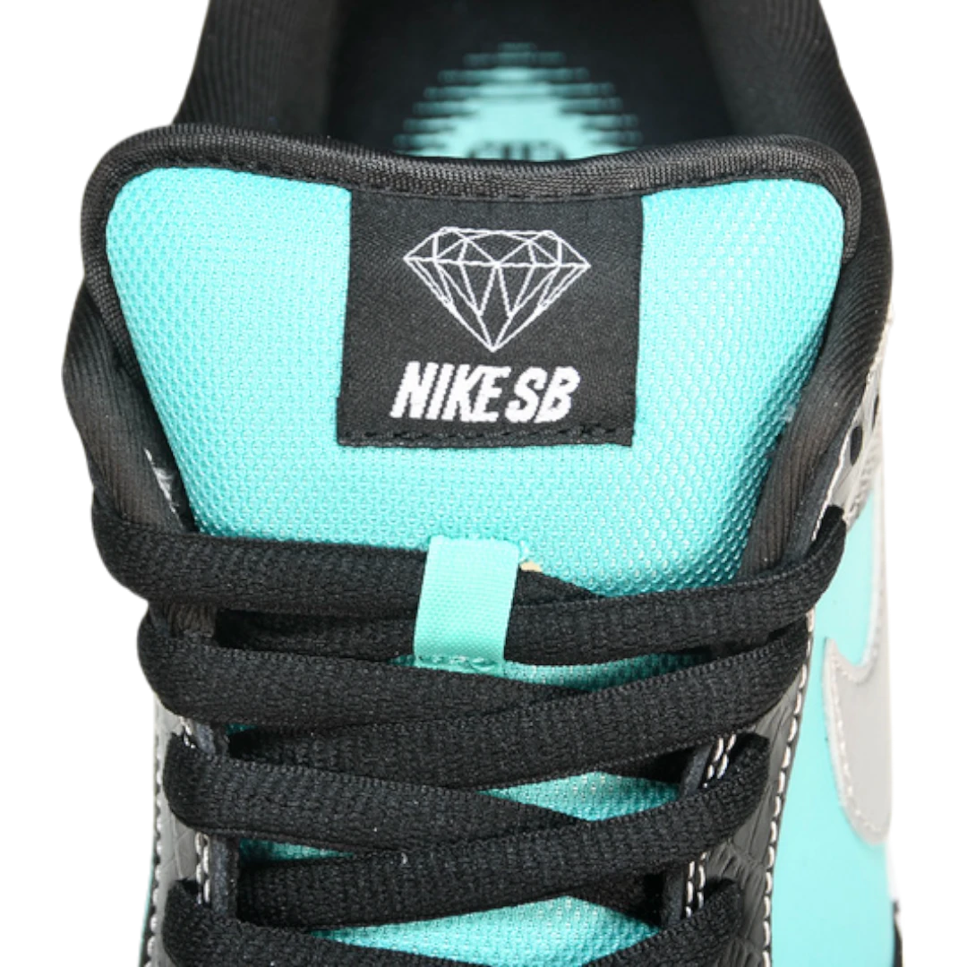 Diamond Supply Co. x SB Dnk Low