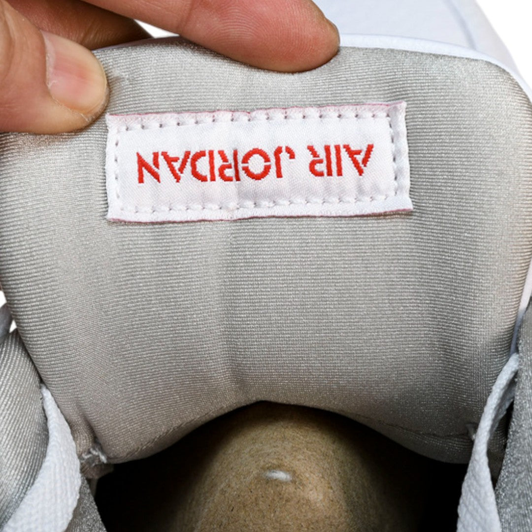 AJ4 Retro 'White Oreo'