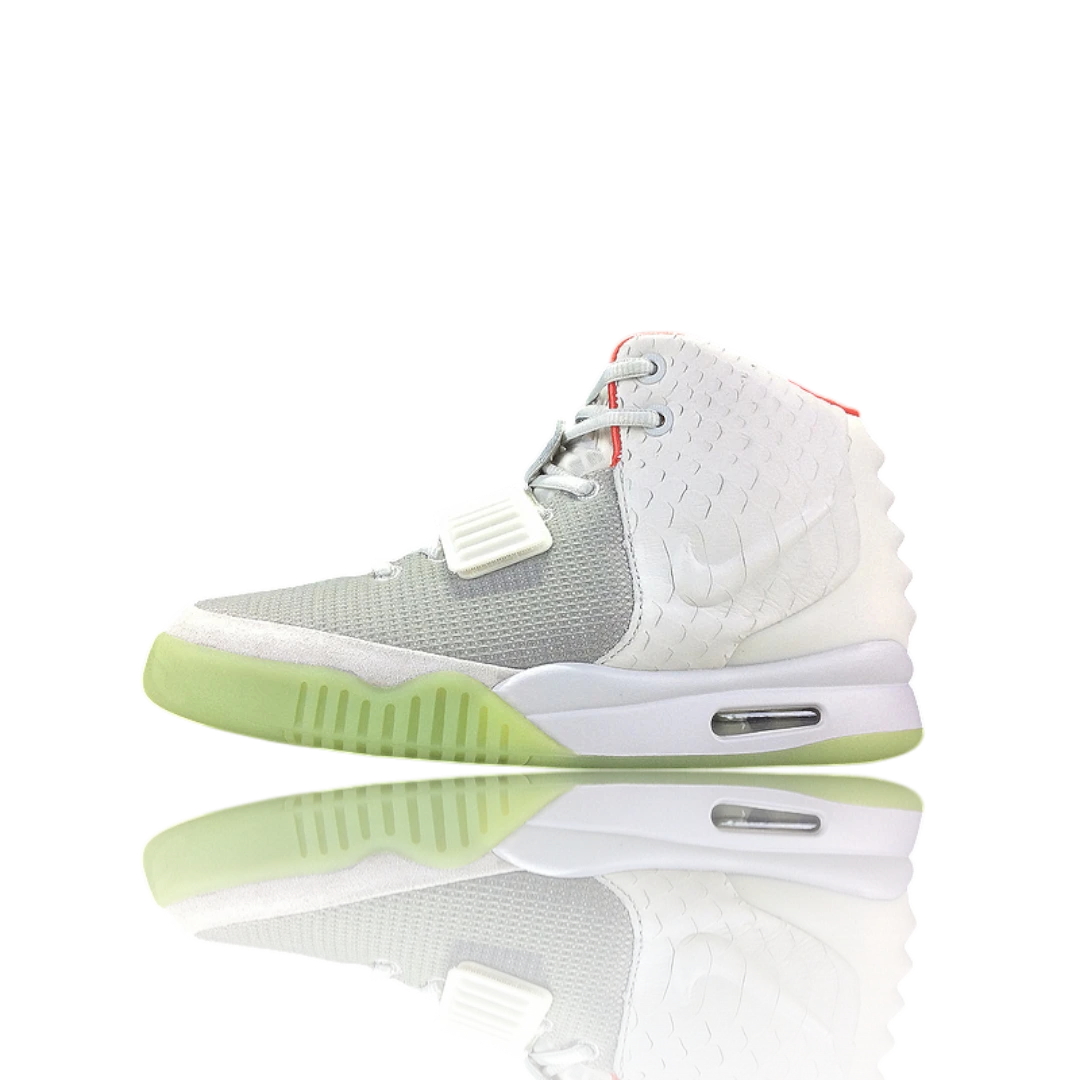 Air Yzy 2 SP 'Pure Platinum'