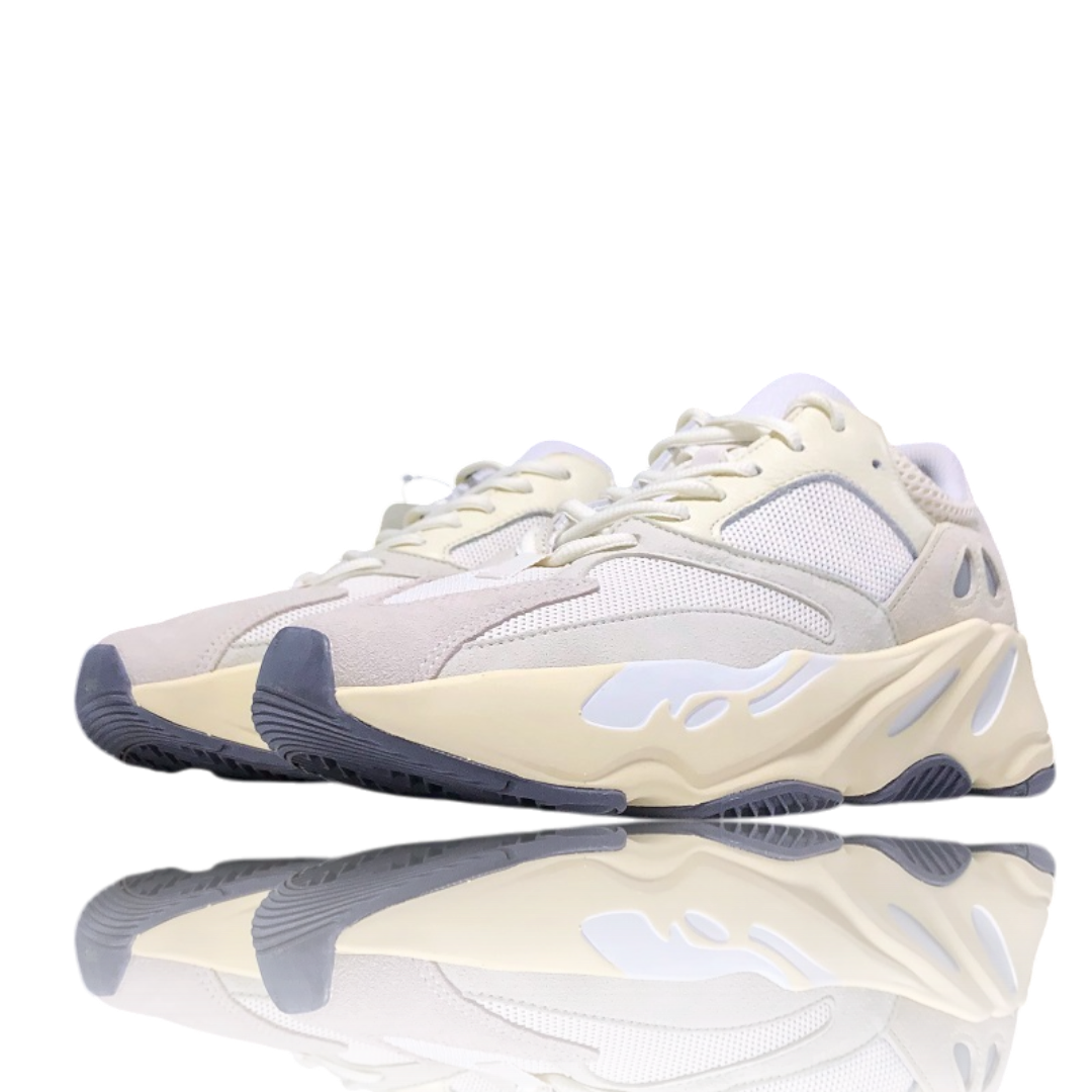 Yzy Boost 700 'Analog'