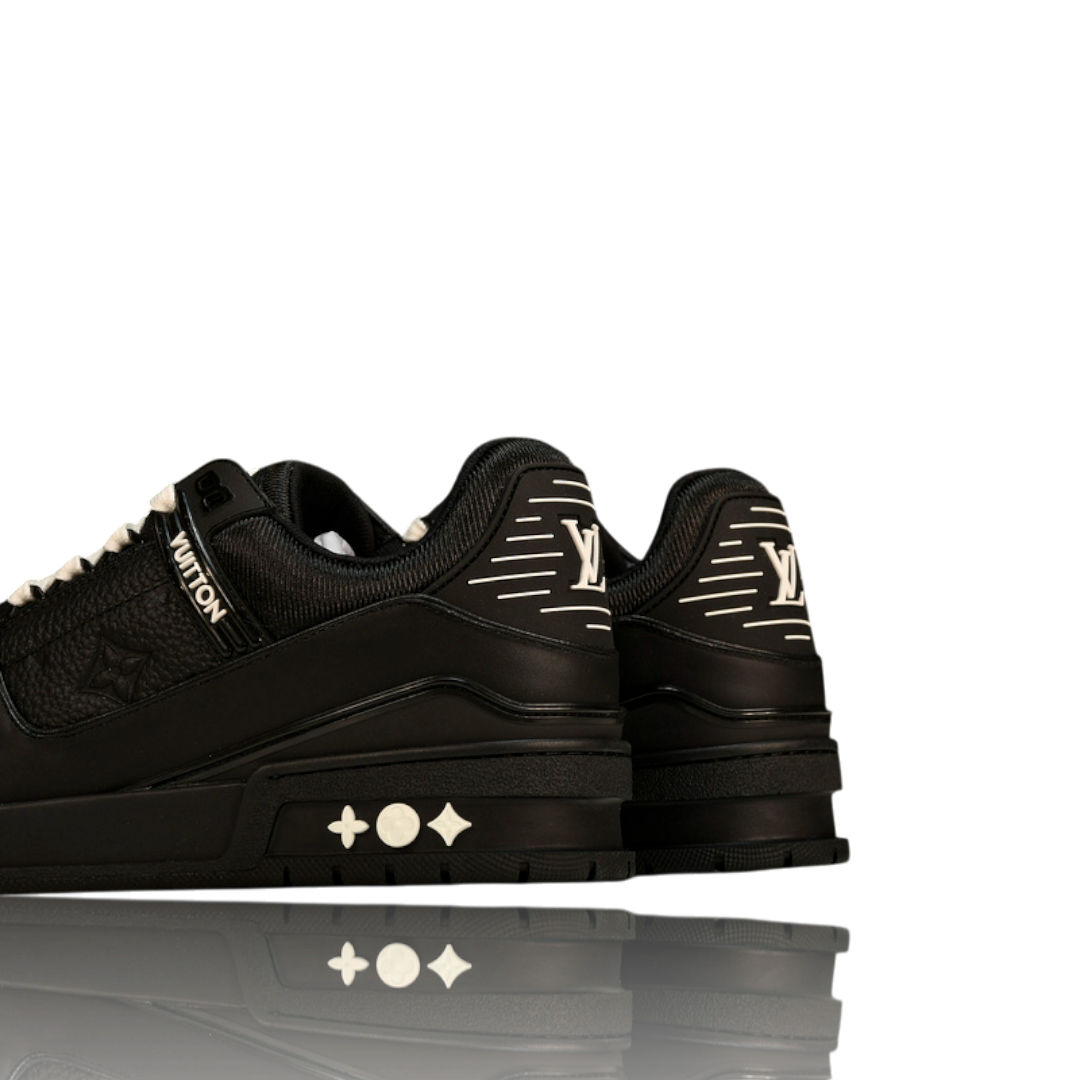 Louis Vuittоп Trainer Low 'Monogram Black Embossed'