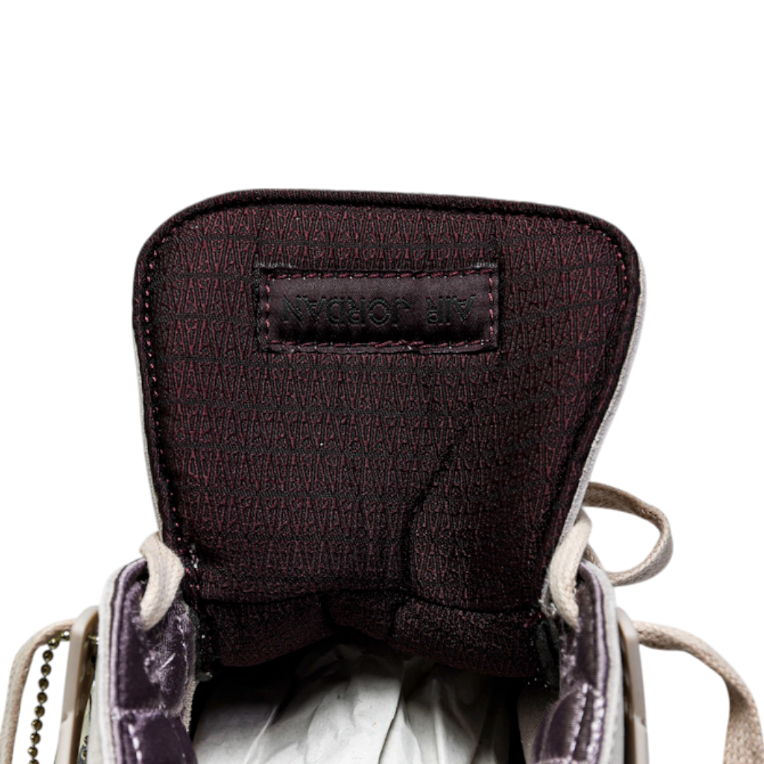 A Ma Maniere x AJ4 Retro OG SP 'While You Were Sleeping'