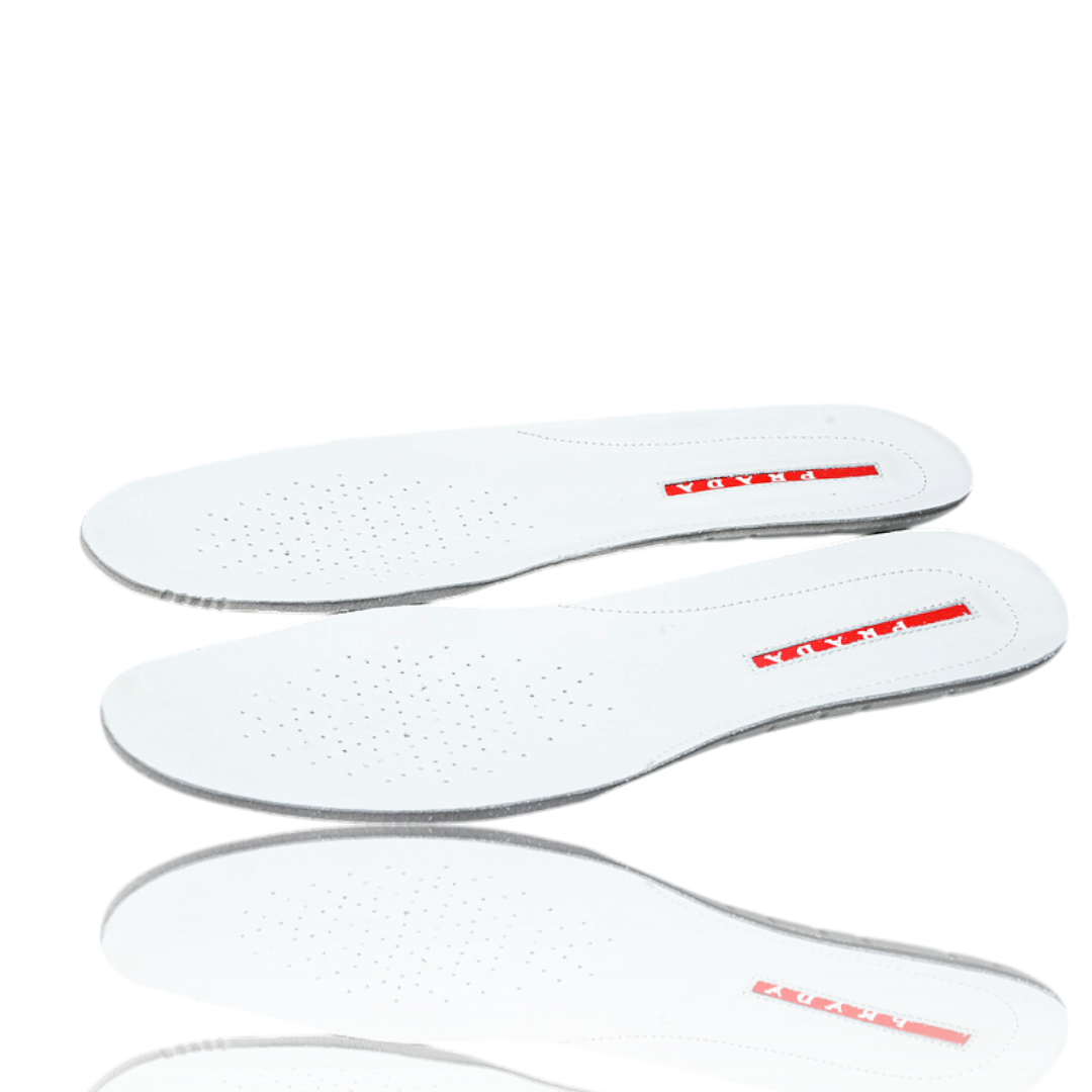 Prada America's Cup 'Silver Black White' II