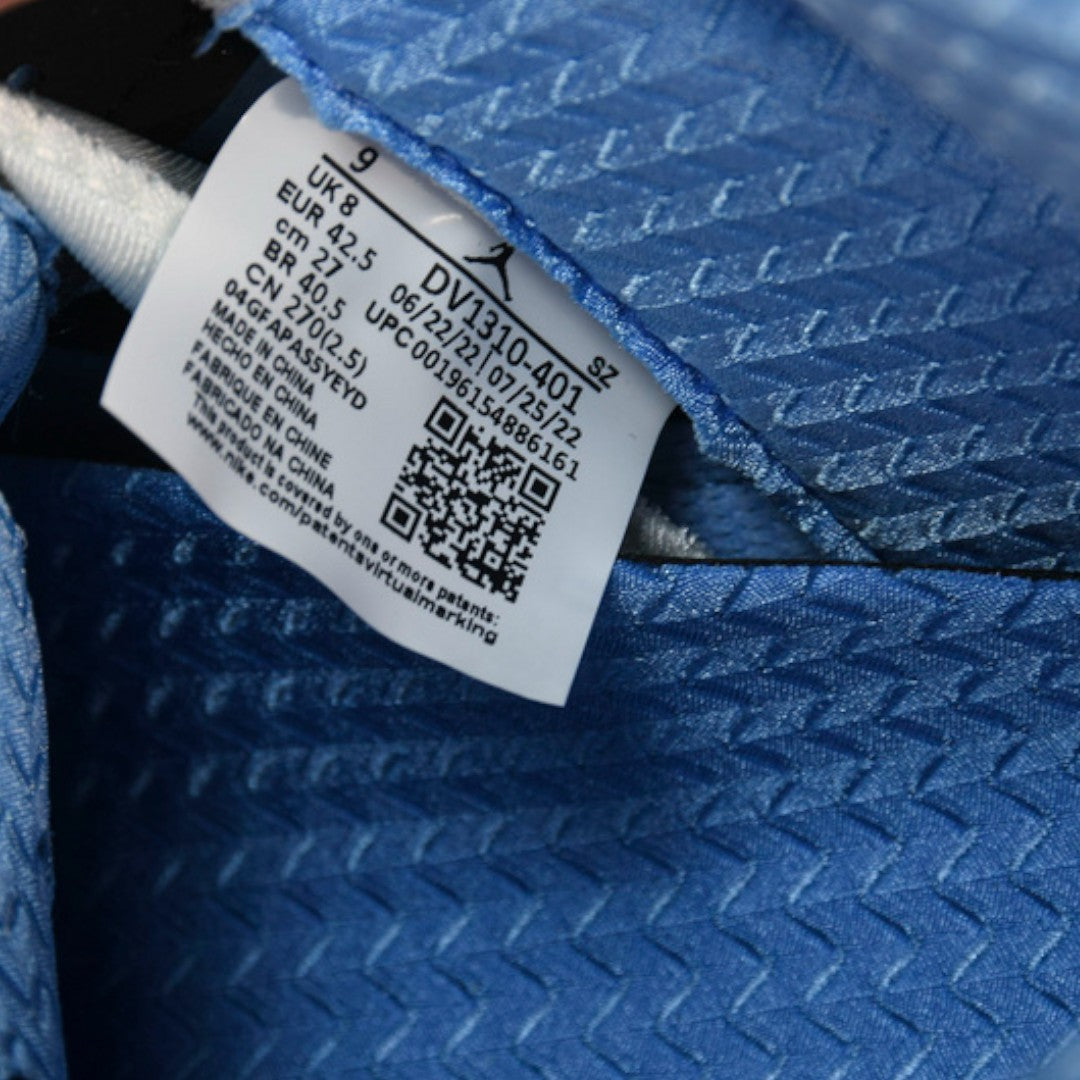 AJ5 Retro UNC 'University Blue'