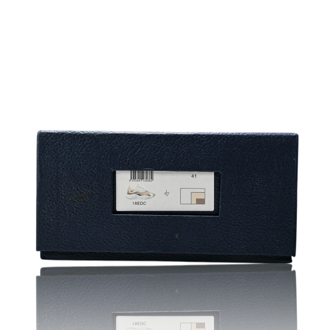 Dlor B22 'White Beige Silver'