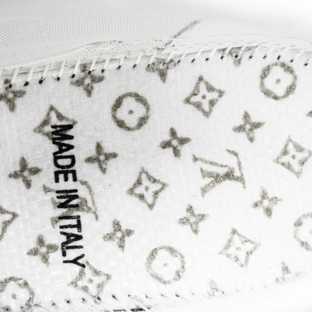 Louis Vuittоп Trainer Low 'White Black'