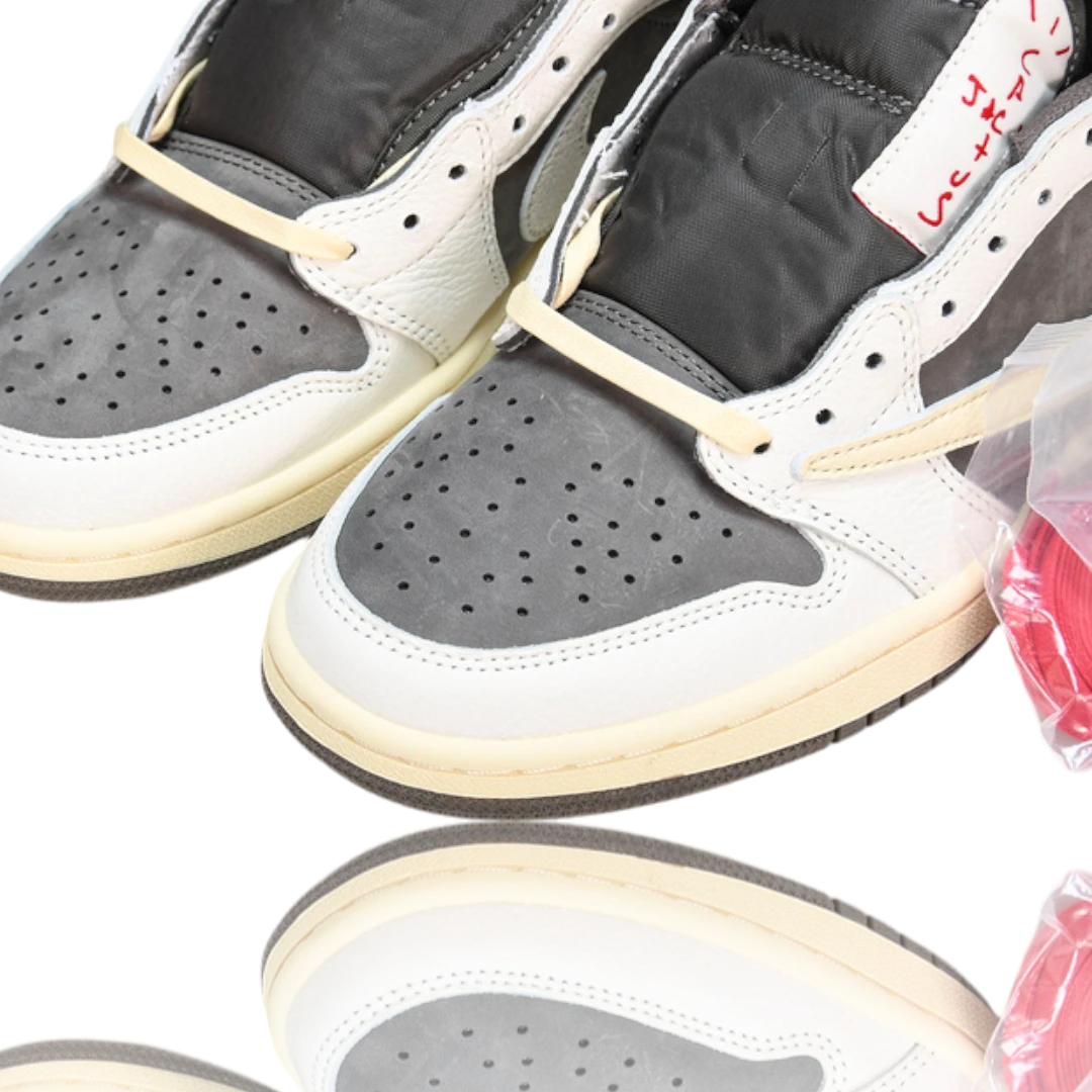 Travis Scott x AJ1 Low OG 'Reverse Mocha'