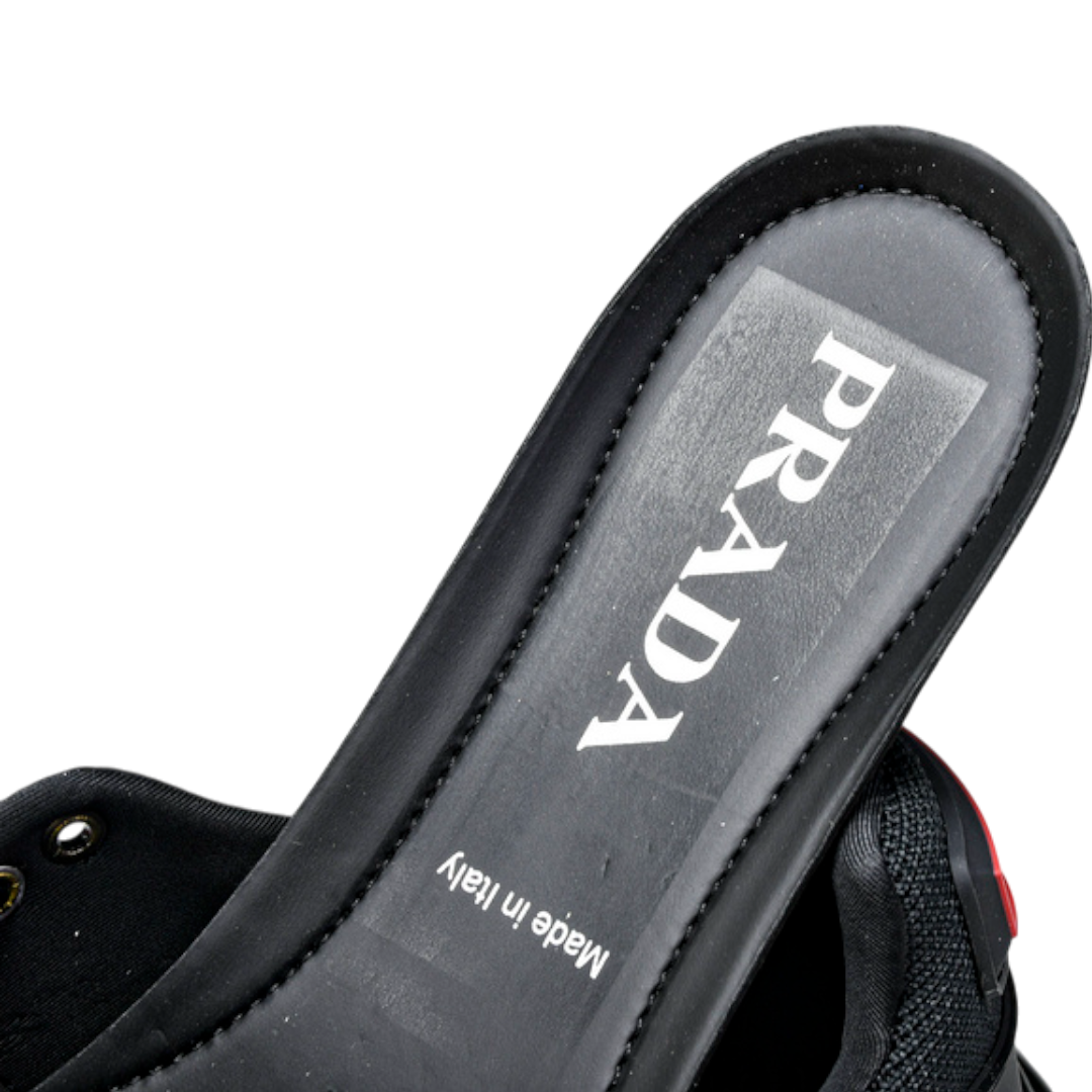 Prada Cloudbust Thunder Knit 'Red Black'