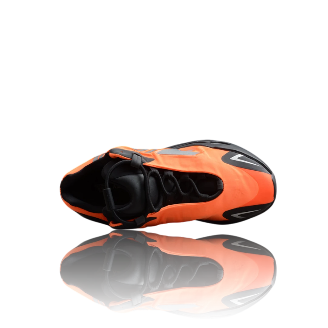 Yzy 700 MNVN 'Orange'