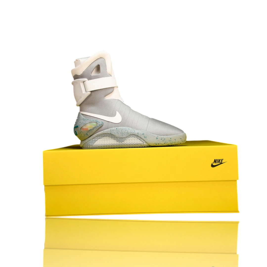 Air MAG Back To The Future (Normal-Lacing) 2011