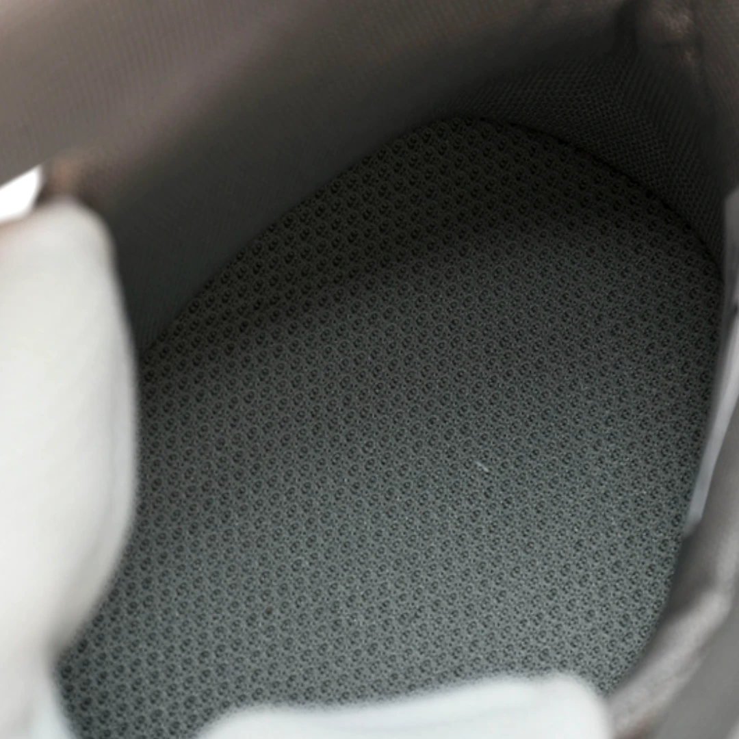 Air MAG Back To The Future (Normal-Lacing) 2011