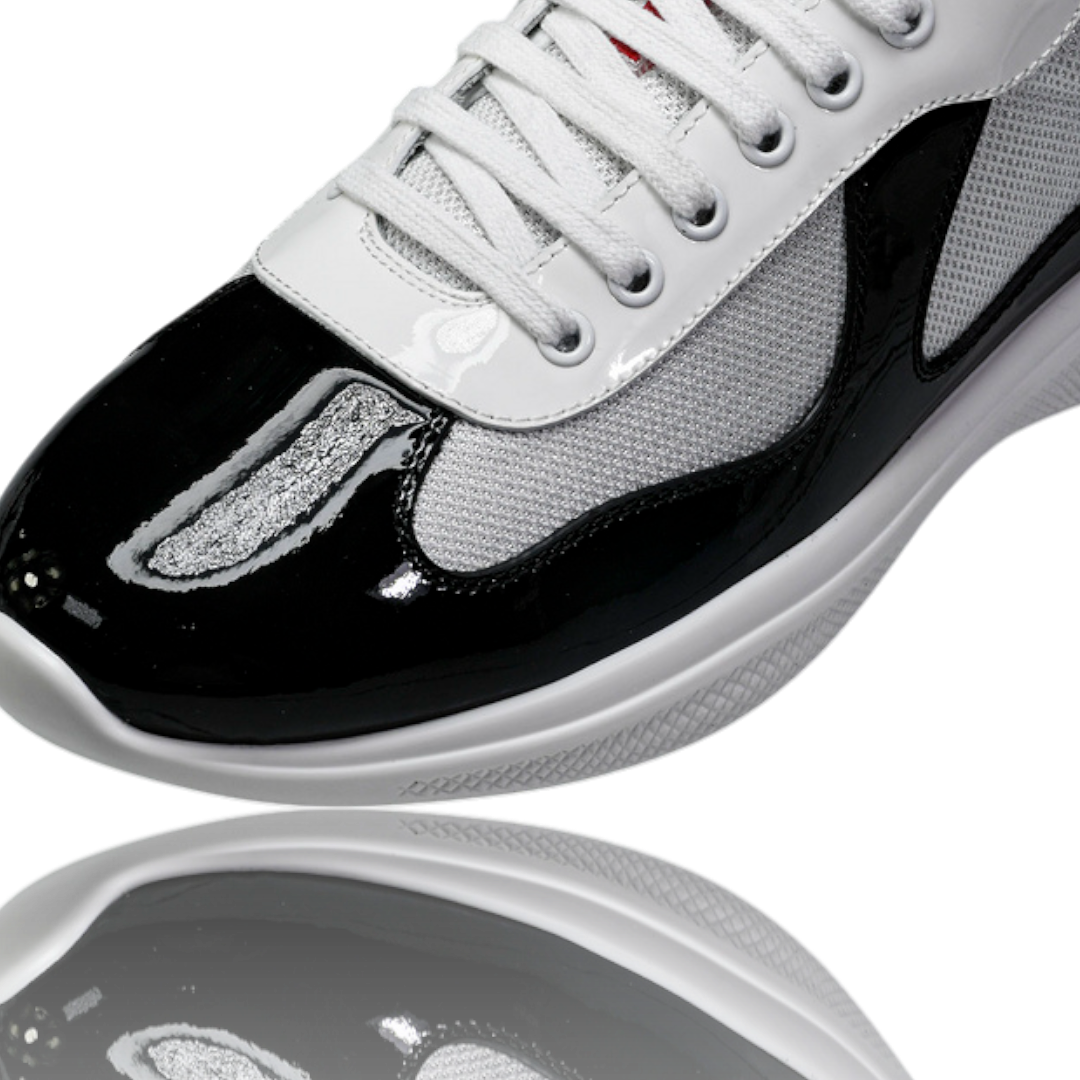 Prada America's Cup 'Silver Black White' II