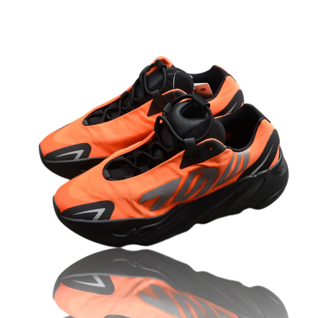 Yzy 700 MNVN 'Orange'