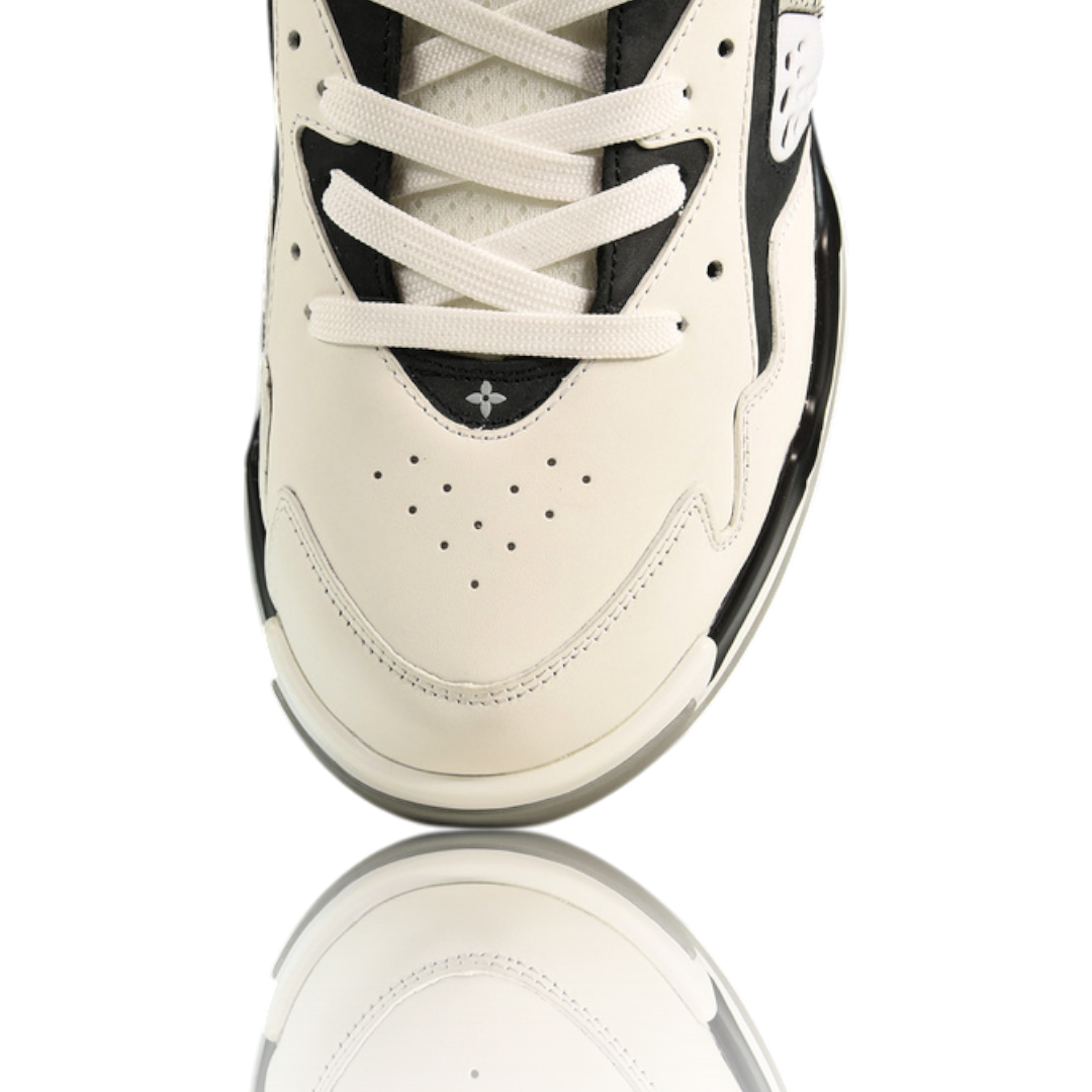 Louis Vuittоп Trainer 2 'White Black Grey'