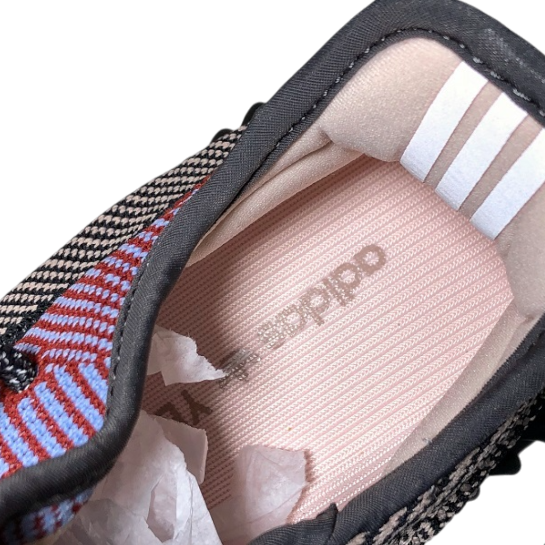 Yzy Boost 350 V2 'Yecheil' (Non-Reflective)