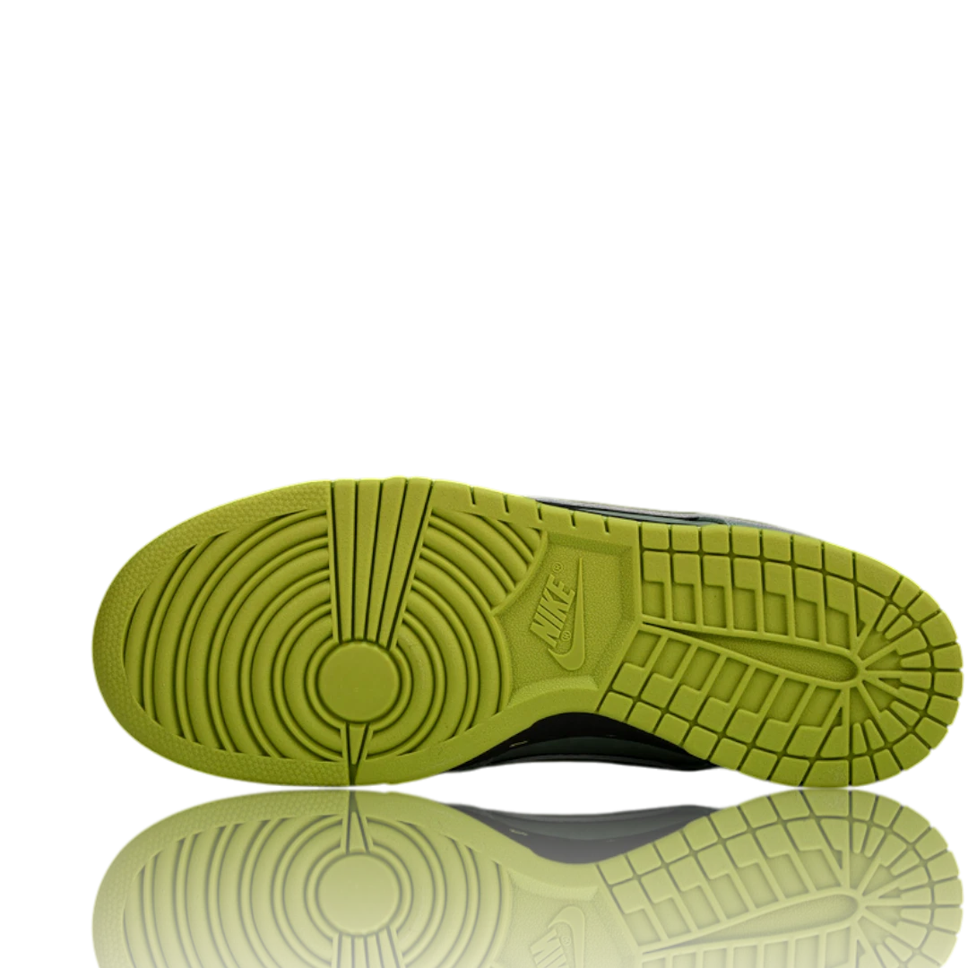Concepts x SB Dnk Low 'Green Lobster'