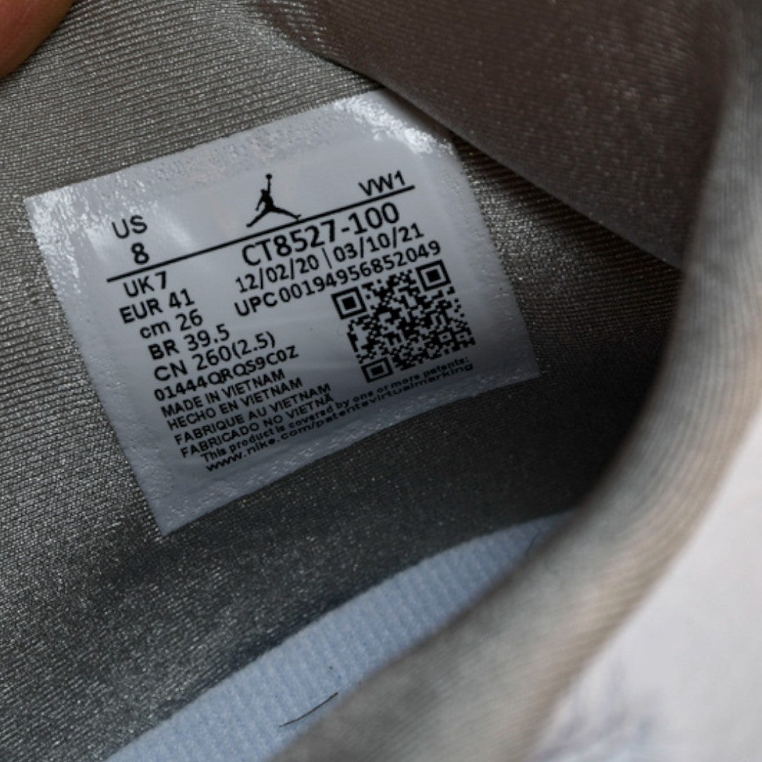 AJ4 Retro 'White Oreo'