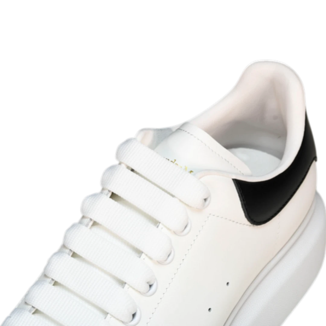 McQueen Oversized 'White Black'