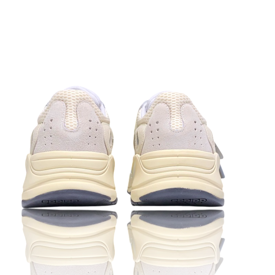 Yzy Boost 700 'Analog'