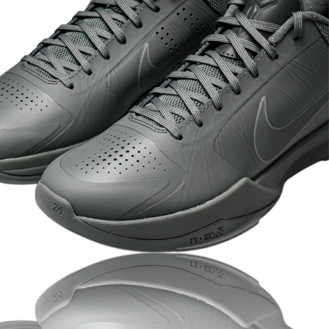 Kobe 5 'Fade To Black'