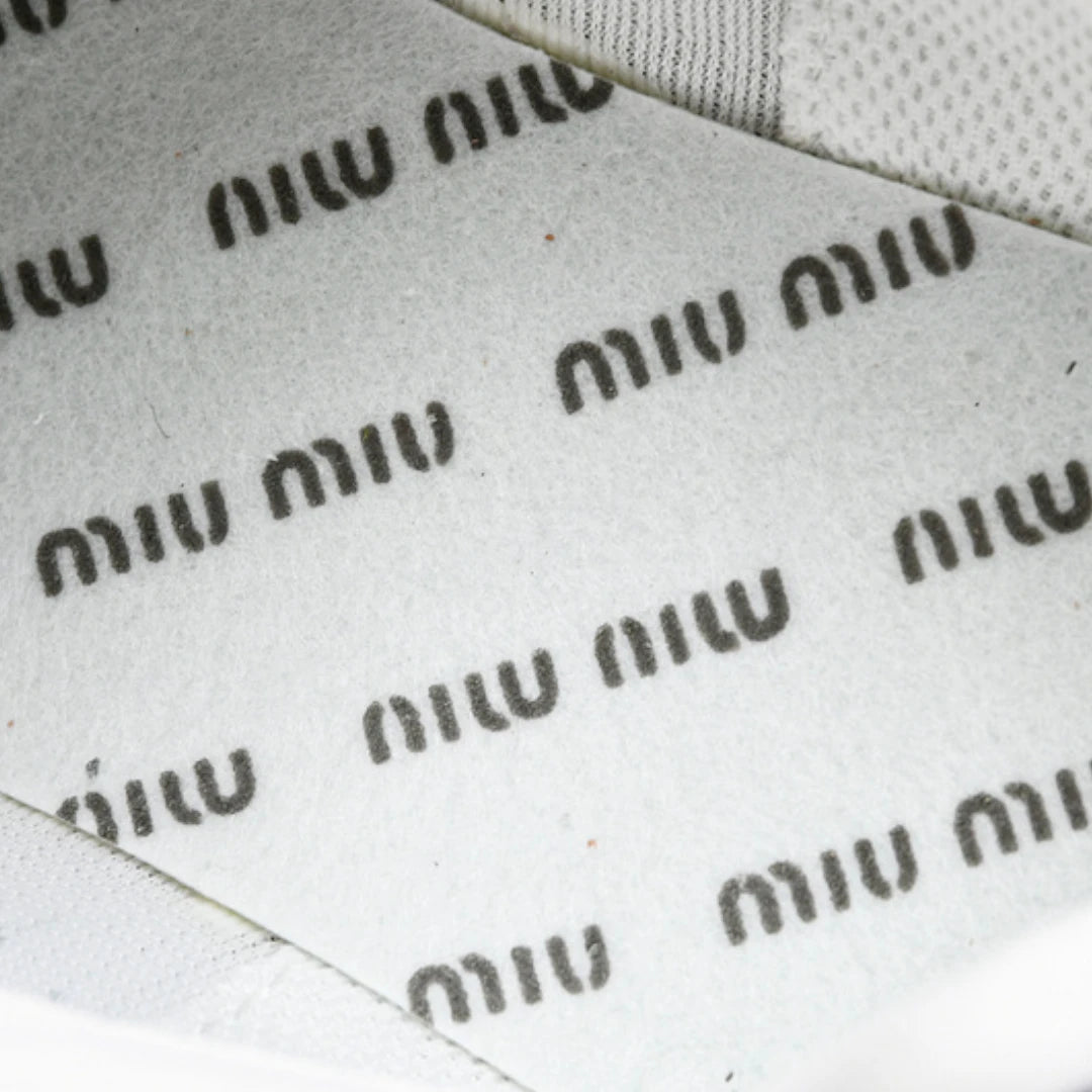 NB 530 SL x Miu Miu 'Metallic Silver'