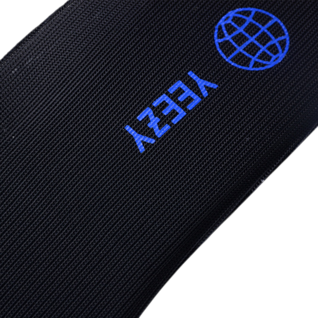 Yzy Boost 350 V2 'Dazzling Blue'