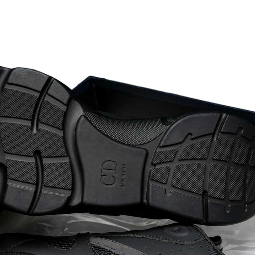 Dlor B22 'Reflective Black'