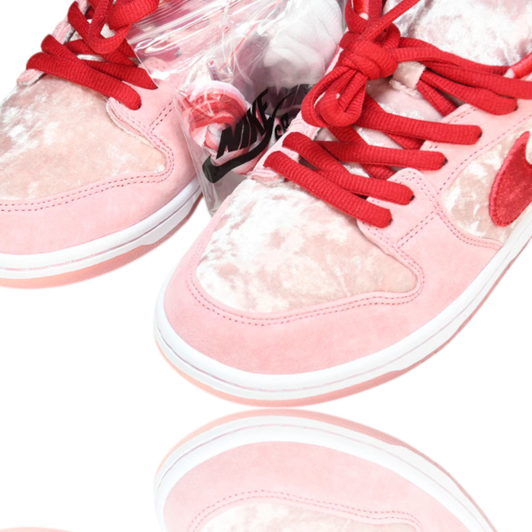 StrangeLove Skateboards x SB Dnk Low