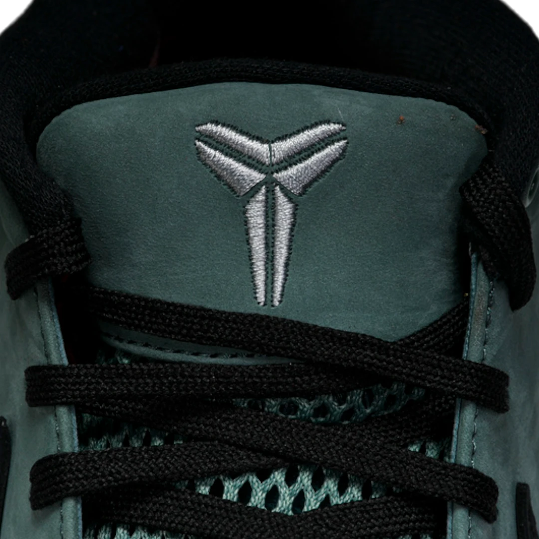 Kobe 4 Protro 'Girl Dad'