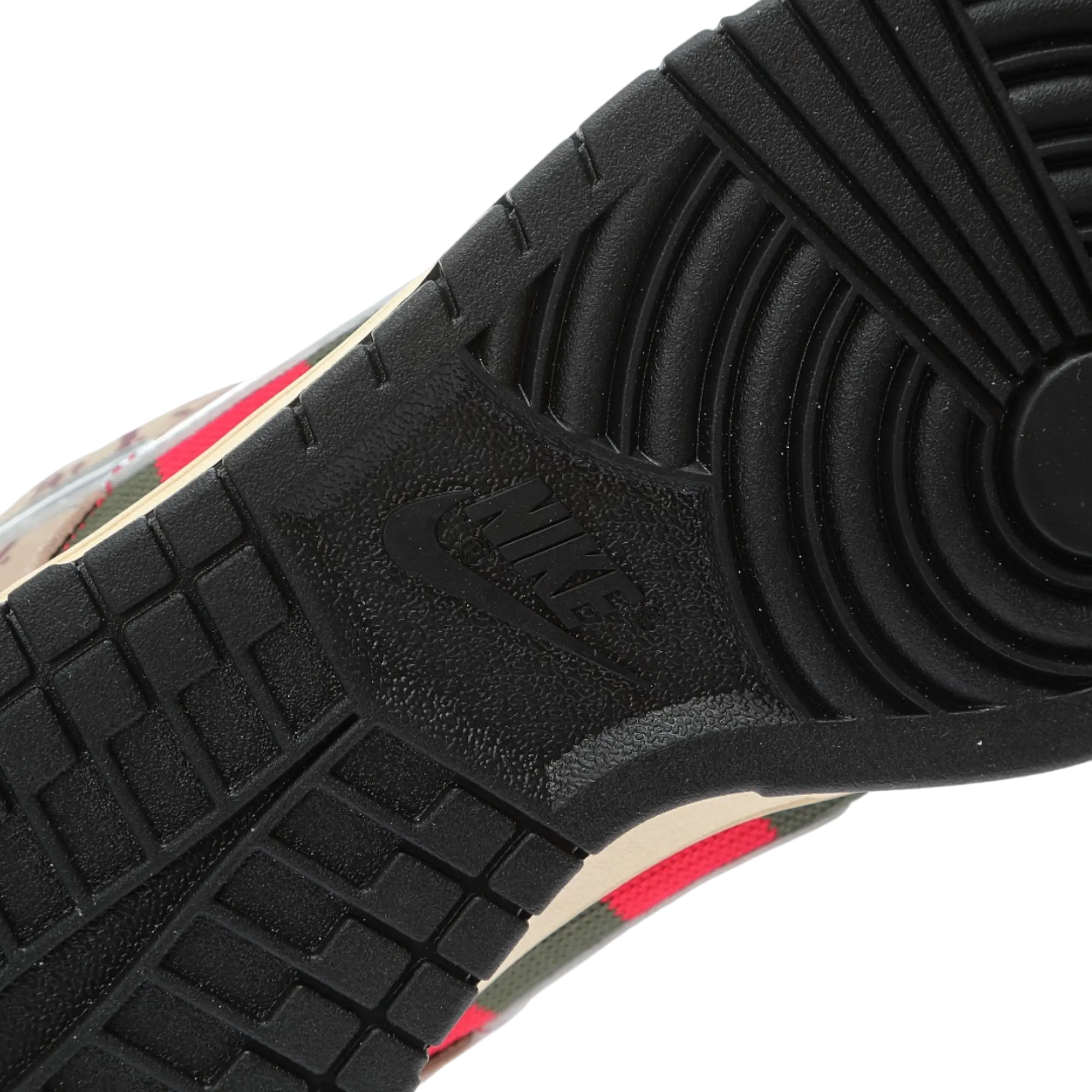 SB Dnk Low 'Freddy Krueger'