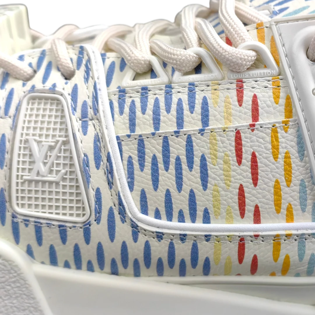 Louis Vuittоп Trainer Maxi 'Beige'