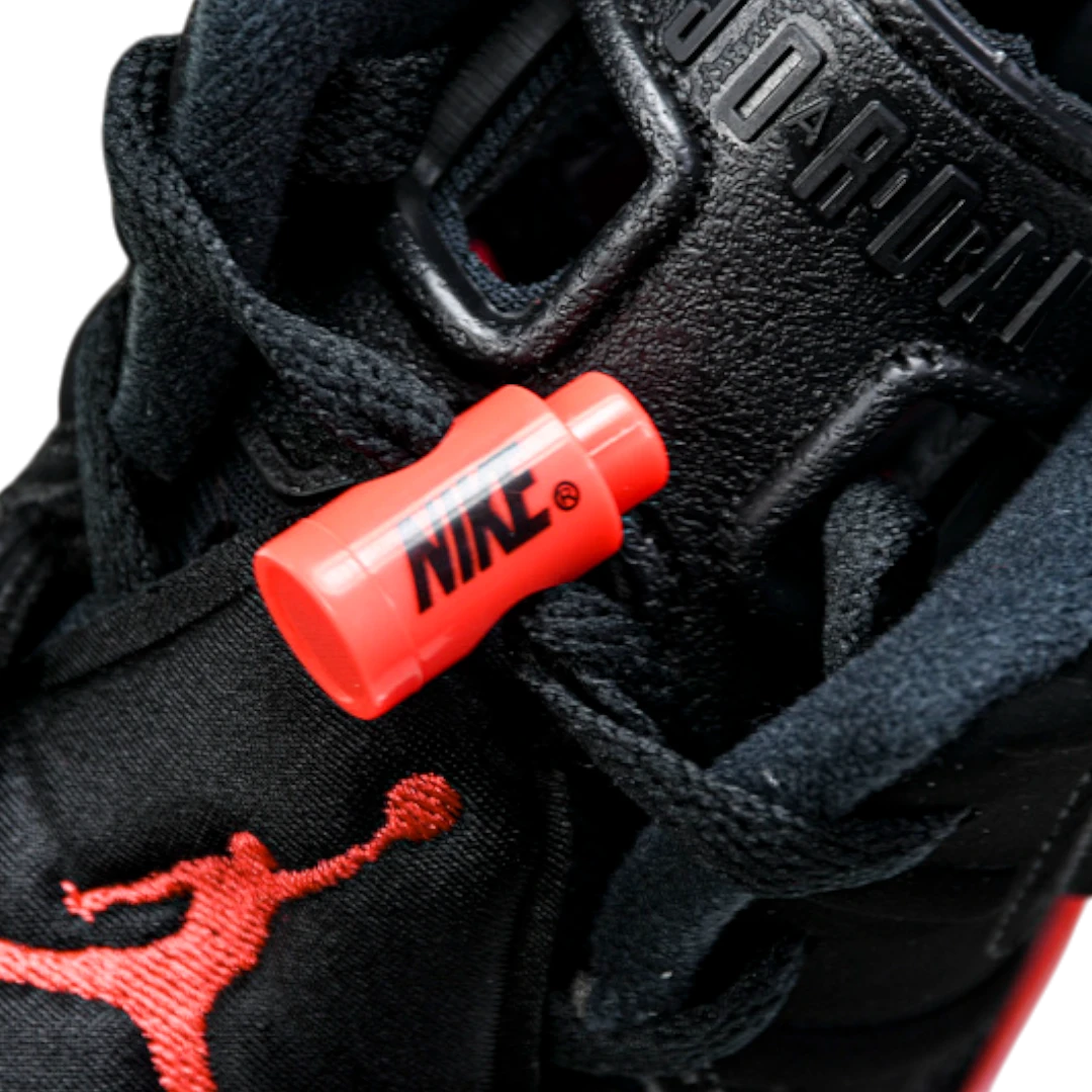 AJ6 Retro 'Black Infrared' (2019)