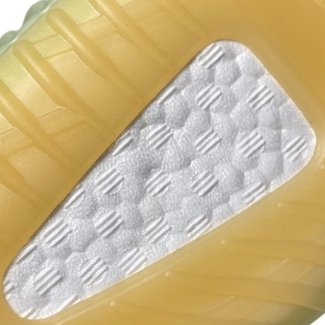 Yzy Boost 350 V2 'Yeshaya' (Non-Reflective)