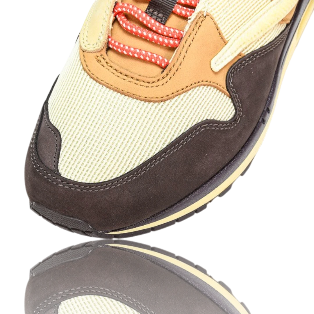 Travis Scott x AM1 'Baroque Brown'