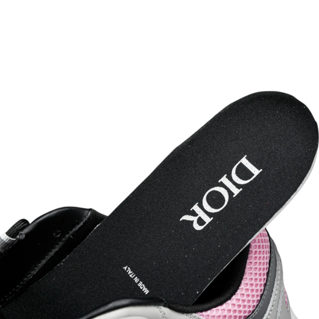 Dlor B22 'Pale Pink Grey'