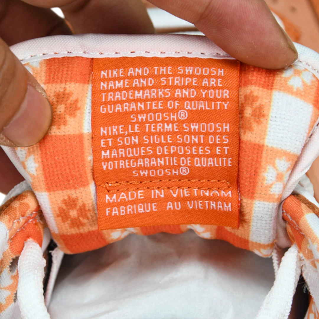 Concepts x SB Dnk Low 'Orange Lobster'