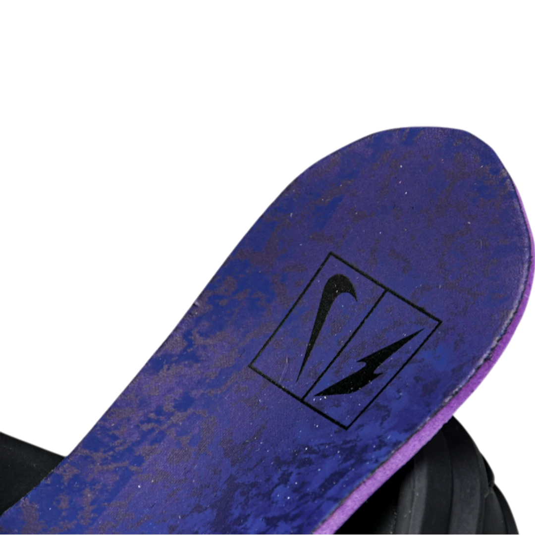 RTFKT x Dnk Genesis 'Void'