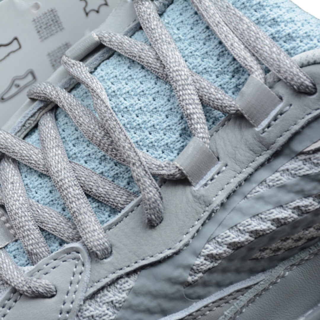 Yzy 700 V2 'Inertia'